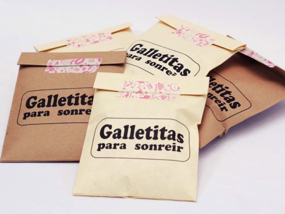 Evaluating the Gift Bag Template for Custom Packaging Design
